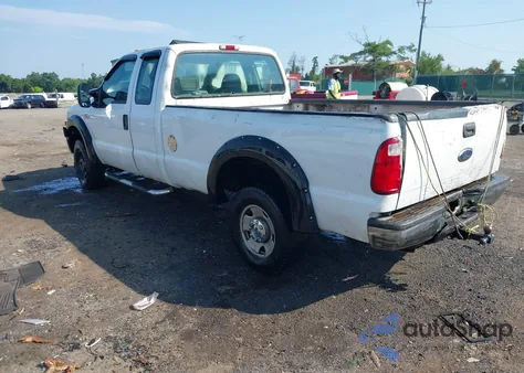 2005 Ford F-250 Lariat/Xl/Xlt from USA, damaged, VIN 1FTSX21565EA38983
